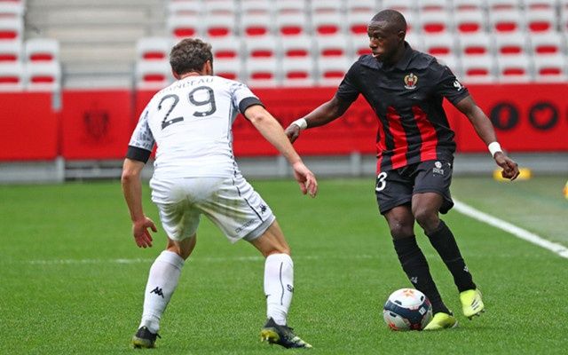 今晚尼斯调整名单以备法甲；防线松动环节打磨；引发热议；轮换策略成焦点(法甲有多少支球队)-爱游戏娱乐